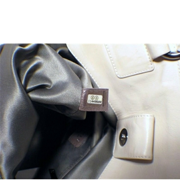 AuthenticChanel Calfskin/Lambskin leather open for reasonable offers - Picture 7 of 13